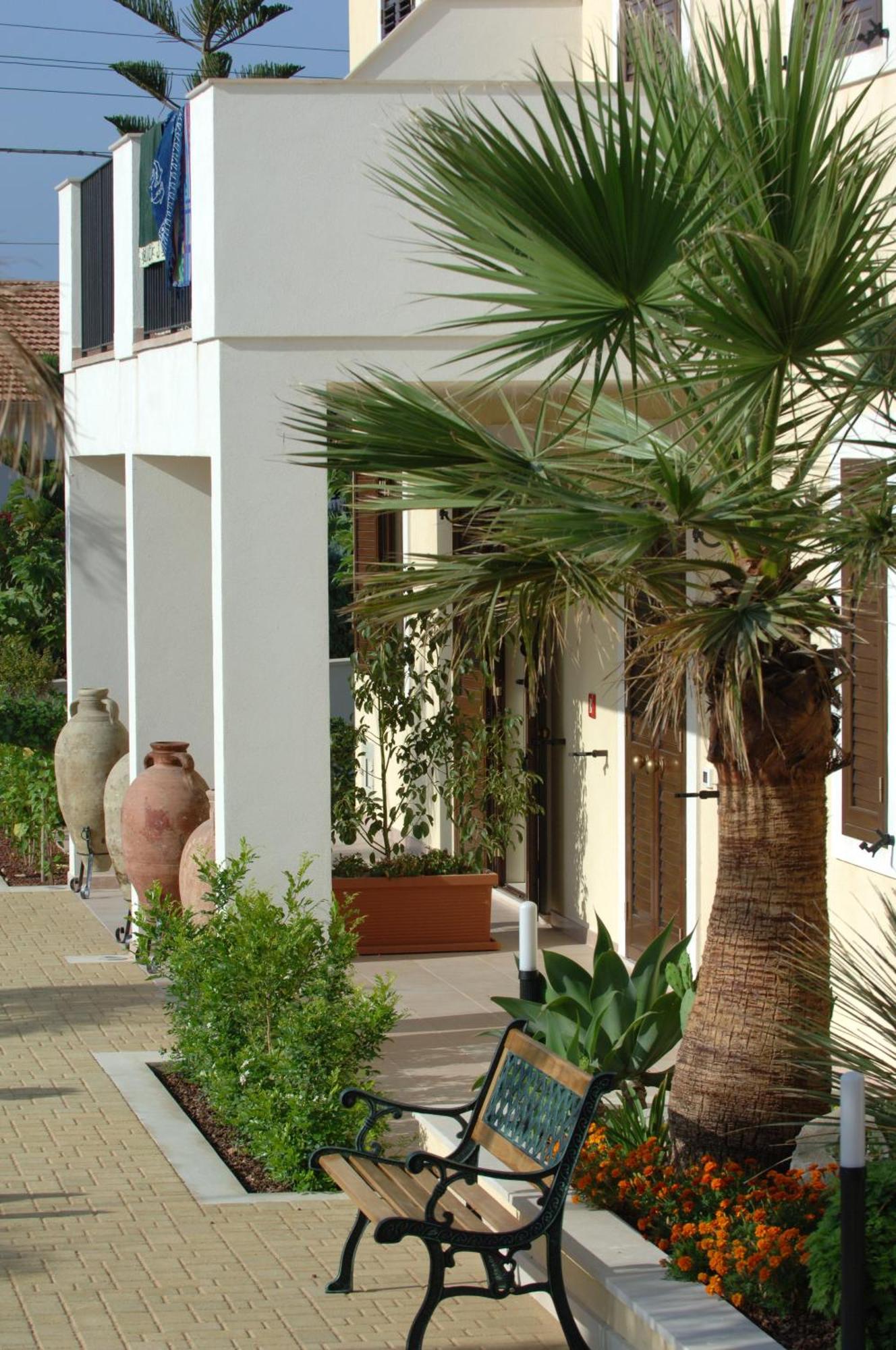 Residence Casa Del Mar Sicilia Marina di Modica Dış mekan fotoğraf