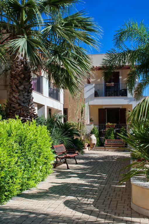 Residence Casa Del Mar Sicilia Marina di Modica Dış mekan fotoğraf